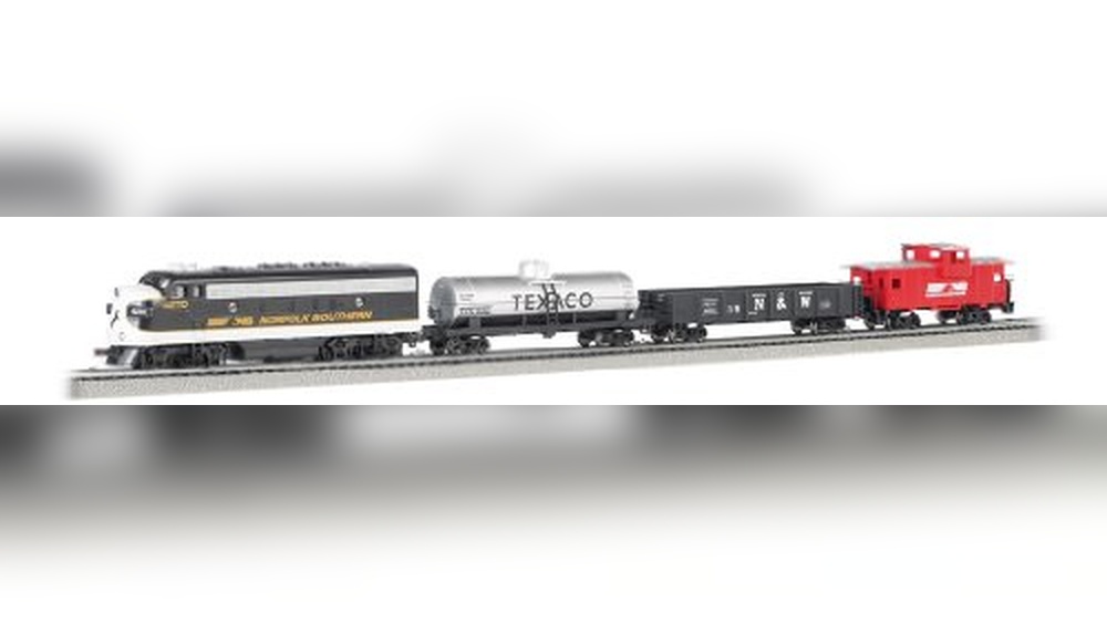 Best N Scale Train Sets